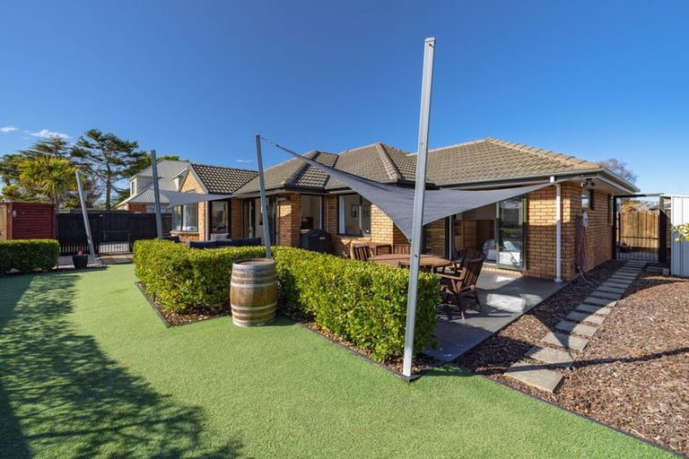 Photo of property in 4 Palmgrove Lane, North New Brighton, Christchurch, 8083