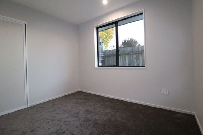 Photo of property in 4/30a Northcote Road, Northcote, Christchurch, 8052