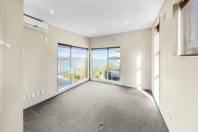 Photo of property in 25a Benares Street, Khandallah, Wellington, 6035