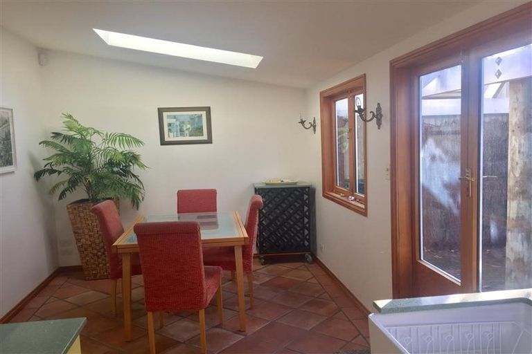 Photo of property in 5 South Street, Nelson, 7010