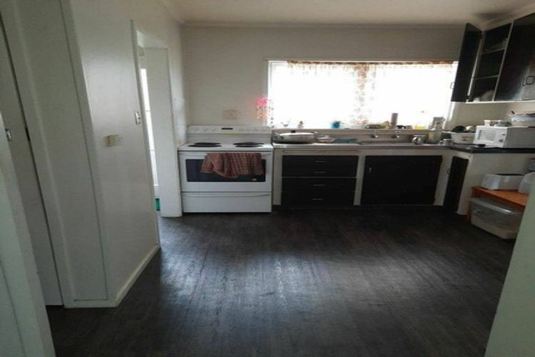 Photo of property in 5/9 South Street, Papakura, 2110