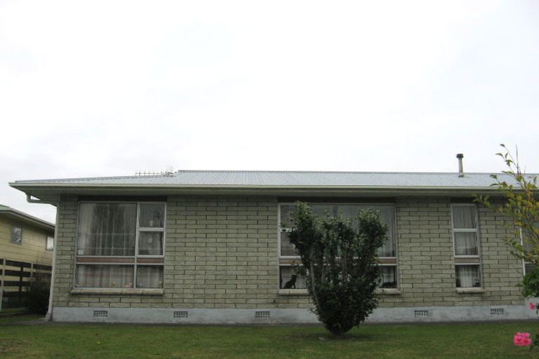 Photo of property in 8 Pembroke Street, Highbury, Palmerston North, 4412
