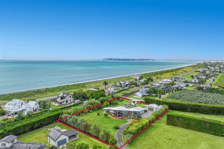 Photo of property in 18 Scarrott Road, Bay View, Napier, 4104