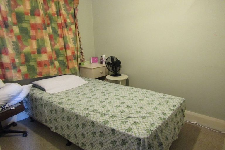 Photo of property in 2/66 Burke Street, Addington, Christchurch, 8024