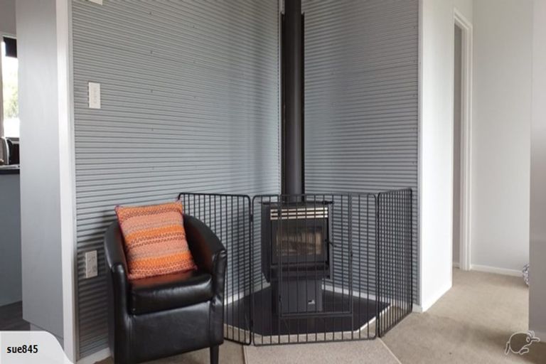 Photo of property in 27 Owhatiura Drive, Lynmore, Rotorua, 3010