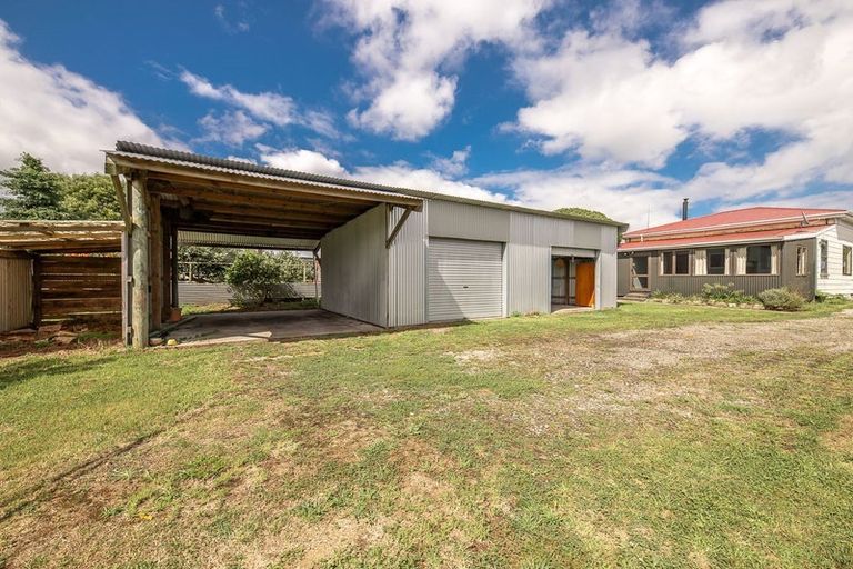 Photo of property in 149 Queen Street, Westport, 7825