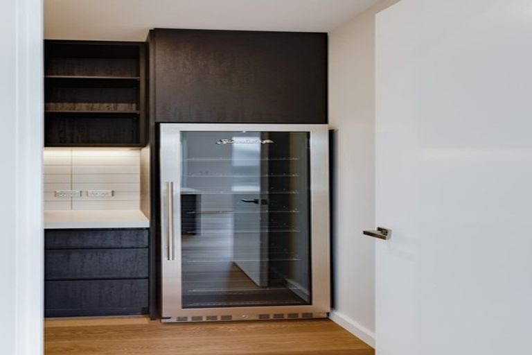 Photo of property in 170c Beacon Point Road, Wanaka, 9305