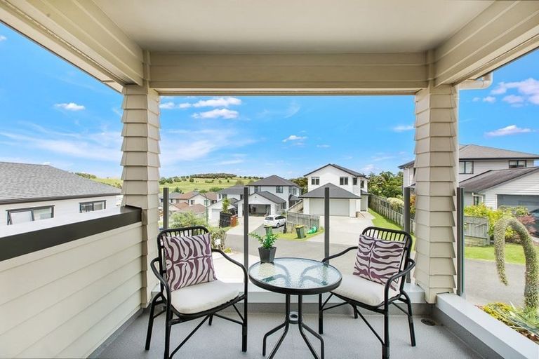 Photo of property in 53 Maylee Crescent, Gulf Harbour, Whangaparaoa, 0930