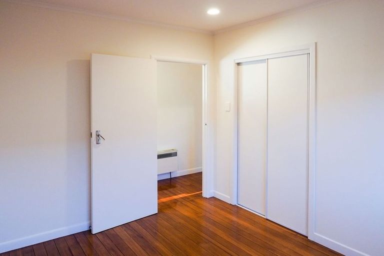 Photo of property in 56 Nile Road, Milford, Auckland, 0620