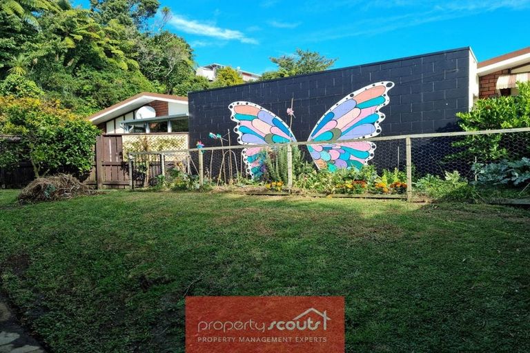 Photo of property in 23 Clawton Street, Westown, New Plymouth, 4310