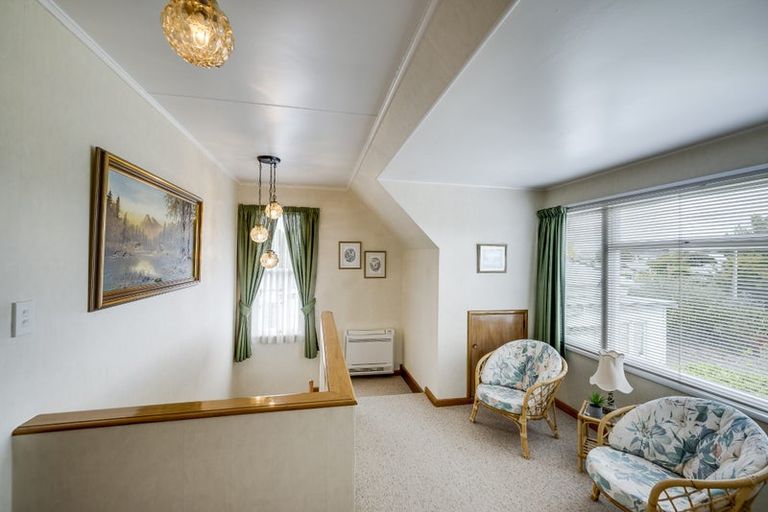 Photo of property in 1009 Caroline Road, Mayfair, Hastings, 4122