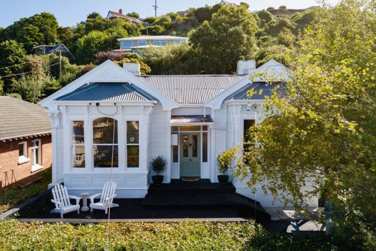 Photo of property in 138 Forbury Road, Saint Clair, Dunedin, 9012