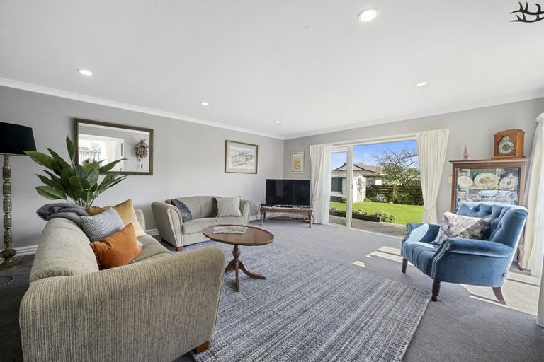 Photo of property in 64b Te Manuao Road, Otaki, 5512