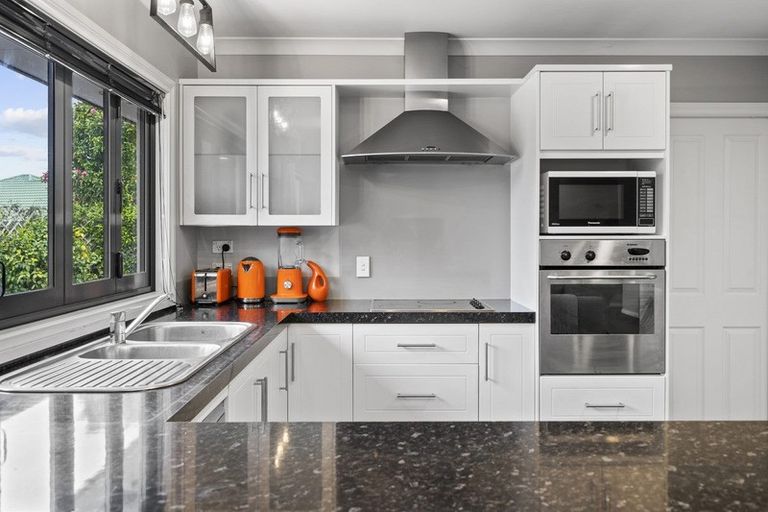 Photo of property in 10 Damio Place, Cambridge, 3434