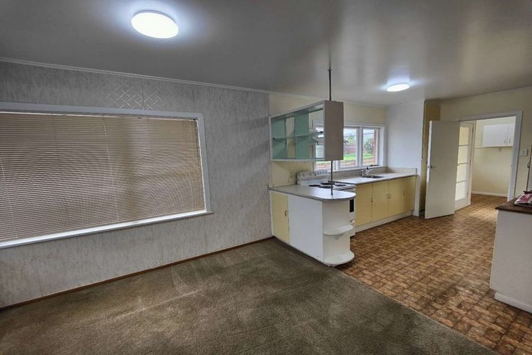 Photo of property in 6 Cardiff Road, Pakuranga, Auckland, 2010