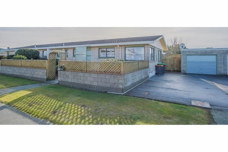 Photo of property in 21 Rugby Street, Highfield, Timaru, 7910