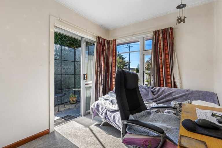 Photo of property in 37 Appleby Crescent, Burnside, Christchurch, 8053