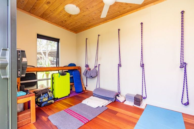 Photo of property in 59 Wairimu Way, Waipu, 0582