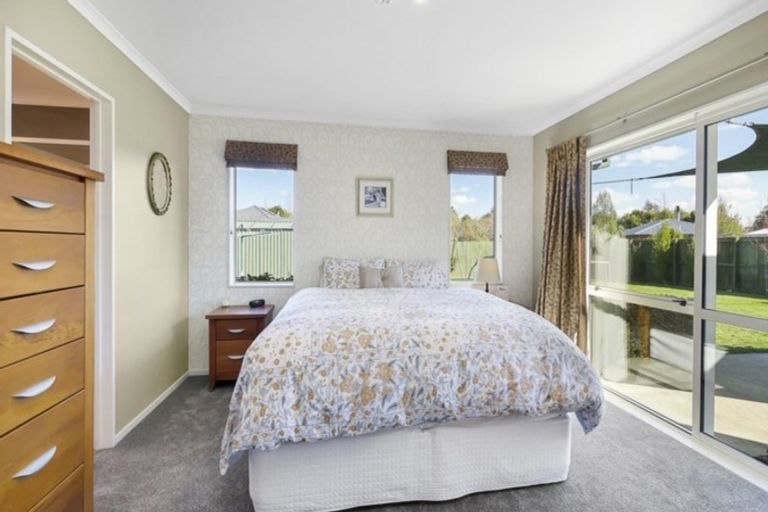 Photo of property in 79 North Terrace, Darfield, 7510