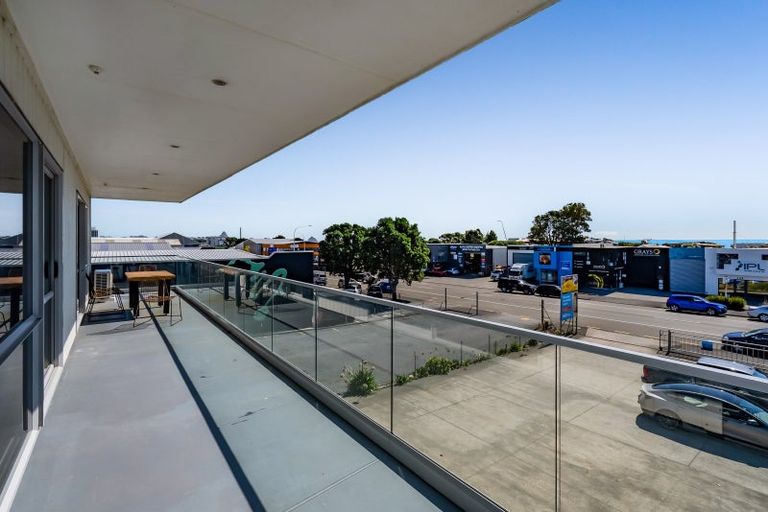 Photo of property in 138 Molesworth Street, New Plymouth, 4312