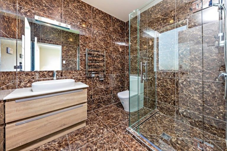 Photo of property in 58 Hillpark Drive, Pokeno, 2402