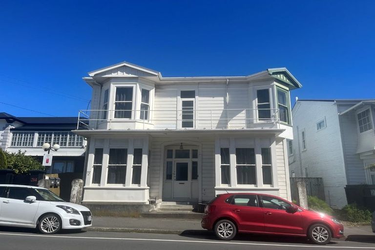 Photo of property in 212 The Terrace, Wellington Central, Wellington, 6011