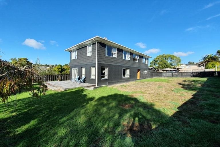 Photo of property in 1 Jayne Place, Torbay, Auckland, 0630