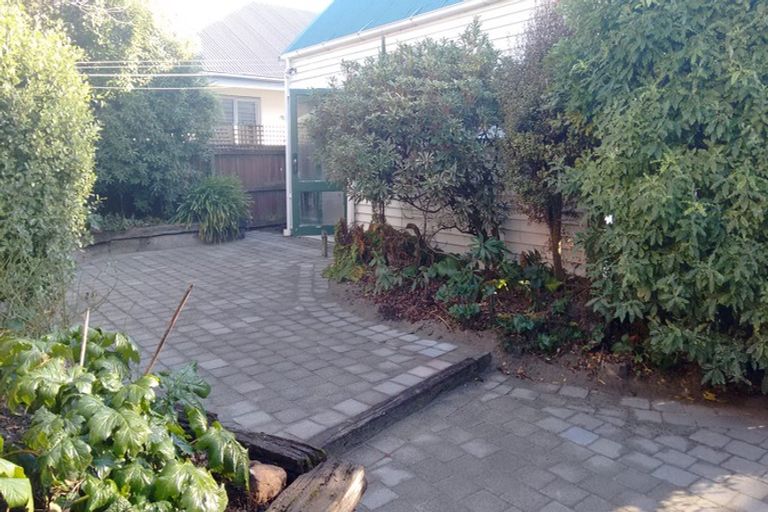 Photo of property in 38 Riverview Street, Beckenham, Christchurch, 8023