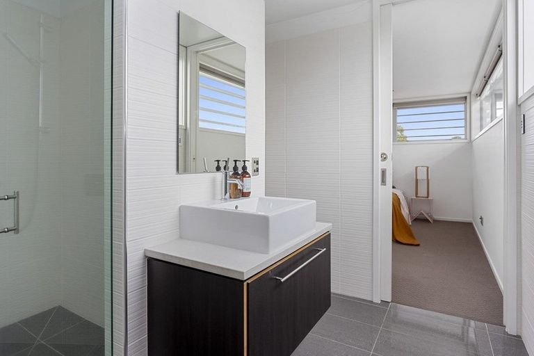 Photo of property in 20 Queens Avenue, Merivale, Christchurch, 8014