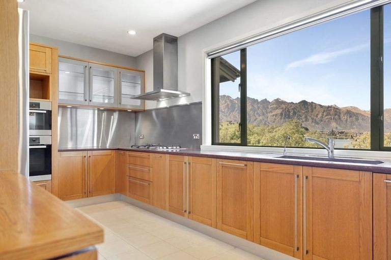 Photo of property in 148 Park Street, Queenstown, 9300