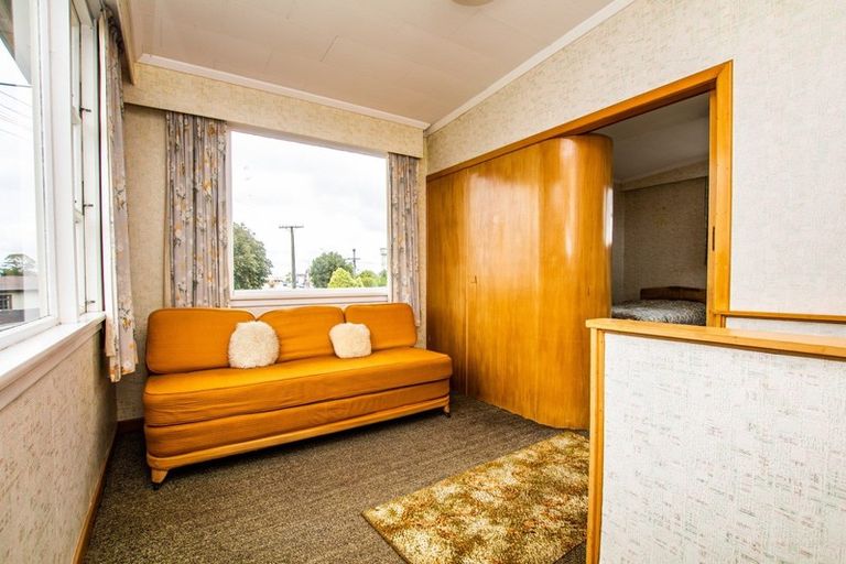 Photo of property in 326 Great North Road, Winton, 9720