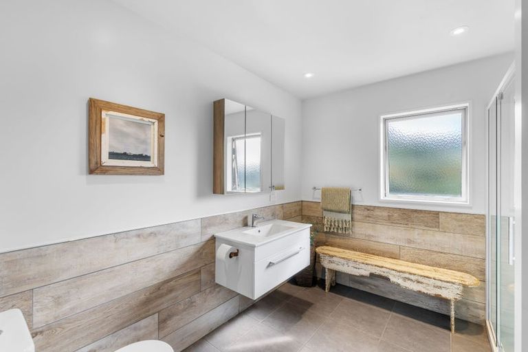 Photo of property in 28 The Terrace, Governors Bay, Lyttelton, 8971