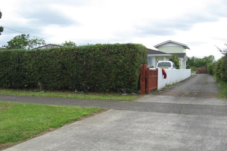 Photo of property in 2/2 Cape Road, Mangere, Auckland, 2022
