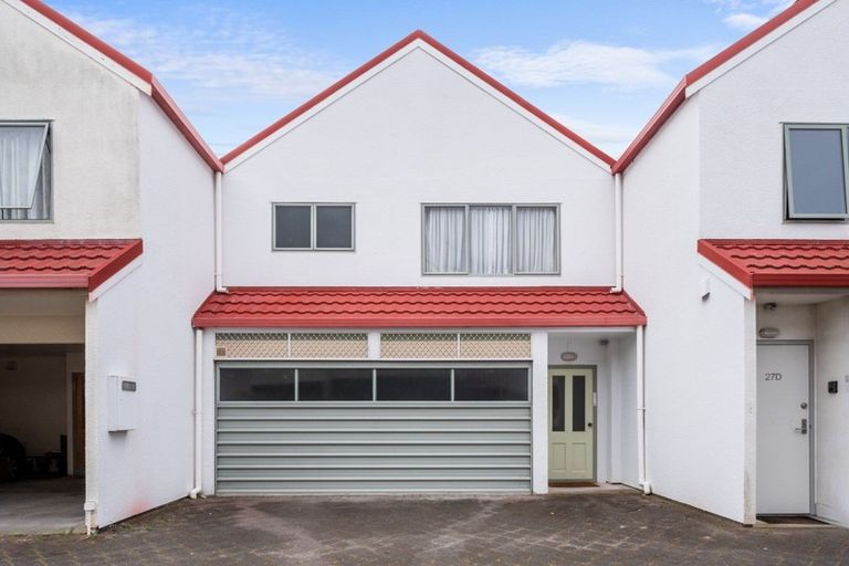 Photo of property in 27c Miro Street, Mount Maunganui, 3116