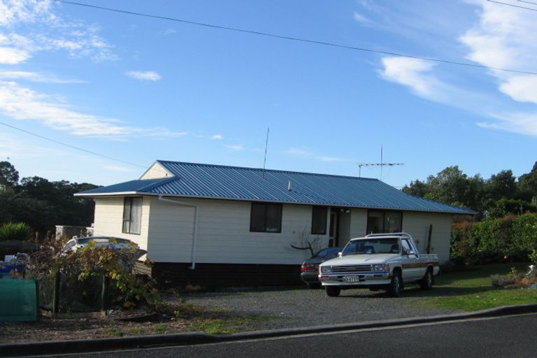 Photo of property in 14 Cotterell Street, Leigh, 0985