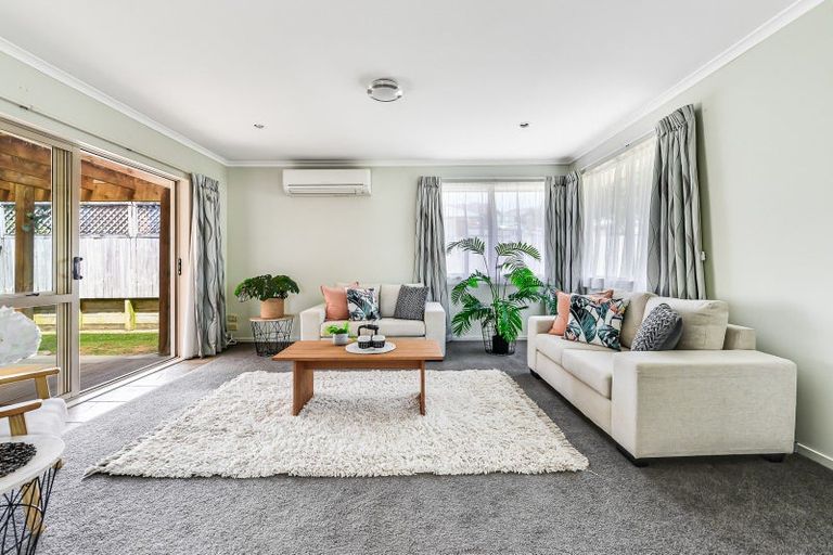 Photo of property in 2 Rochester Place, Nawton, Hamilton, 3200