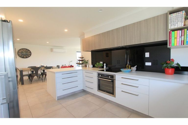 Photo of property in 2 Caproni Road, Burleigh, Blenheim, 7201