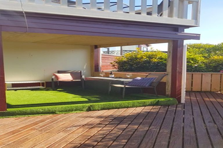 Photo of property in 53 Hankey Street, Mount Cook, Wellington, 6011