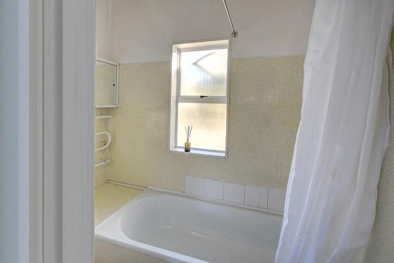 Photo of property in 3 John Street, Abbotsford, Dunedin, 9018