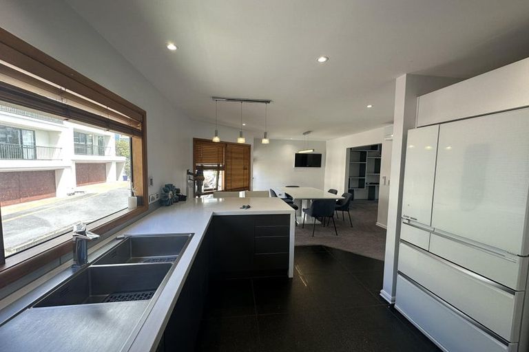 Photo of property in 5/22 Oriental Terrace, Oriental Bay, Wellington, 6011
