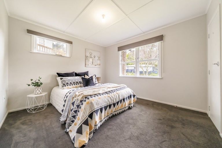Photo of property in 5 John Street, Stokes Valley, Lower Hutt, 5019