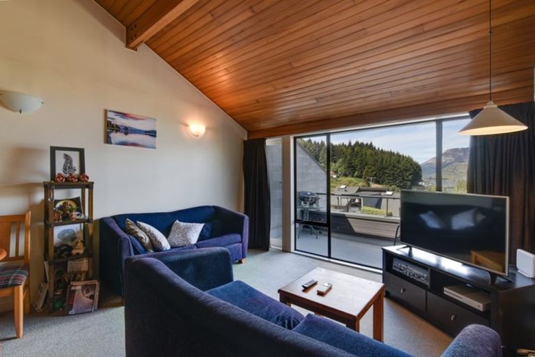 Photo of property in Alpine Meadows Apartments, 135m Fernhill Road, Fernhill, Queenstown, 9300
