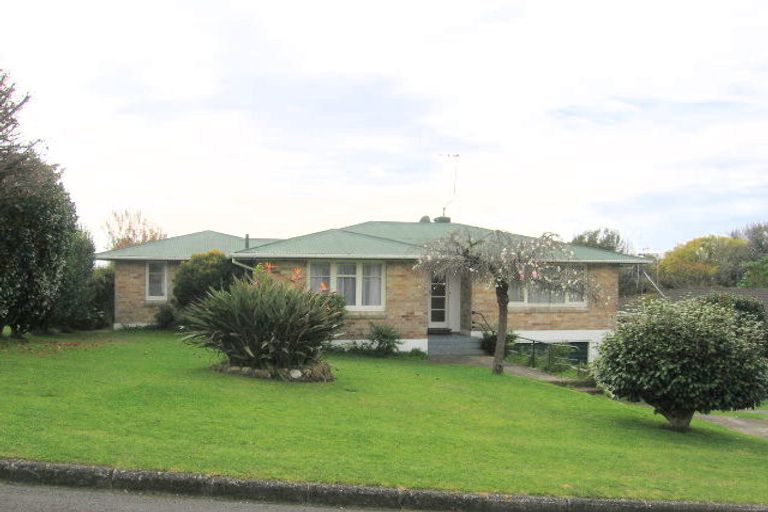 Photo of property in 19 Rutherford Street, Otumoetai, Tauranga, 3110