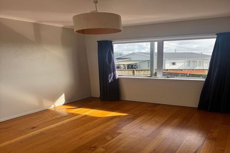 Photo of property in 1/19a Seaview Terrace, Mount Albert, Auckland, 1025