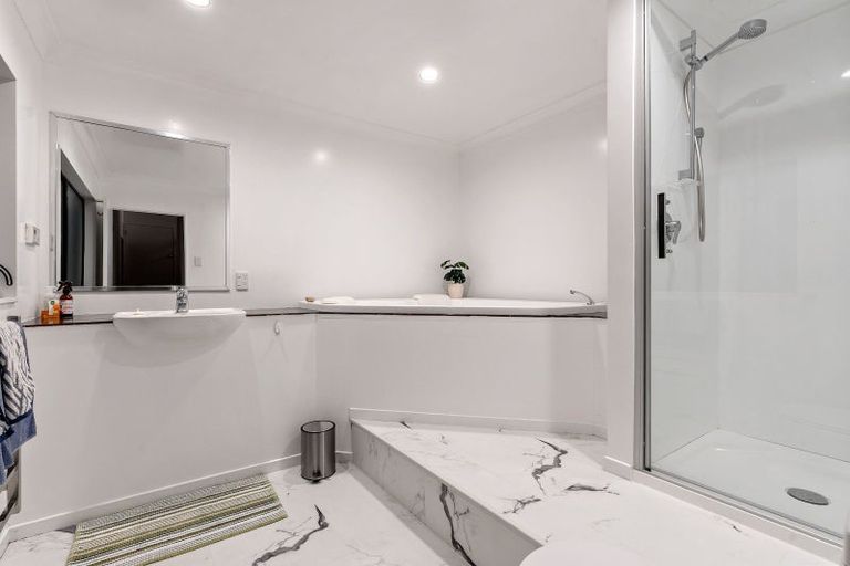 Photo of property in 29b Newport Terrace, Seatoun, Wellington, 6022