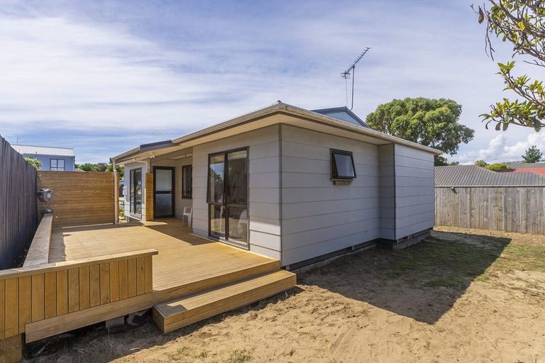 Photo of property in 22a Campbell Avenue, Paraparaumu, 5032