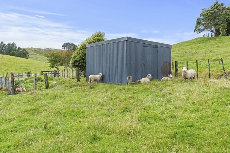 Photo of property in 4 Davis Road, Inglewood, 4389