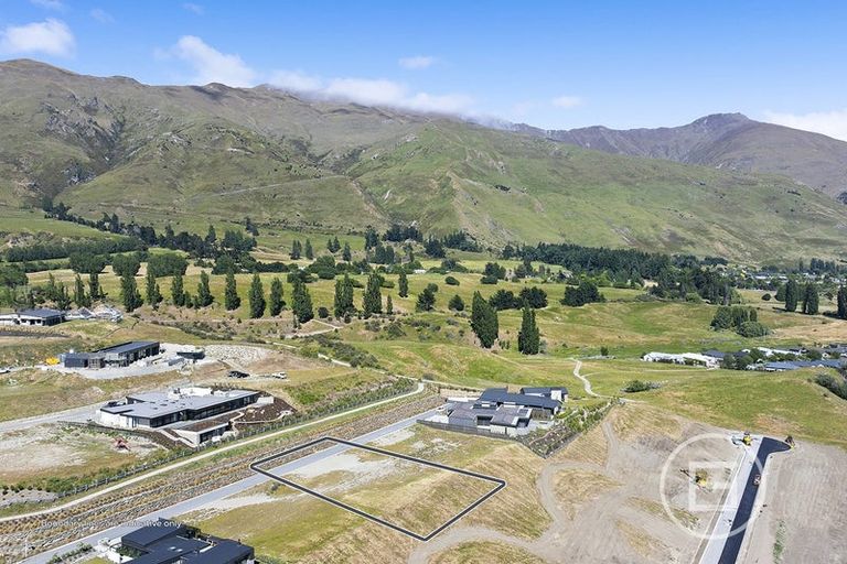 Photo of property in Meadowstone Alpha Series, 6 Tiffany Lane, Wanaka, 9305