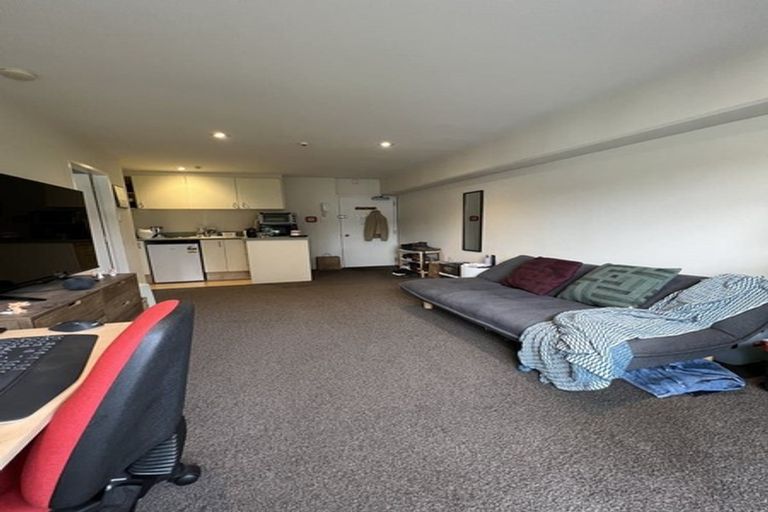 Photo of property in Capital Hill Apartments, 18/54 Hill Street, Thorndon, Wellington, 6011