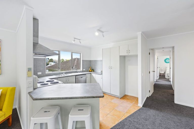 Photo of property in 19b Landow Place, Henderson, Auckland, 0612